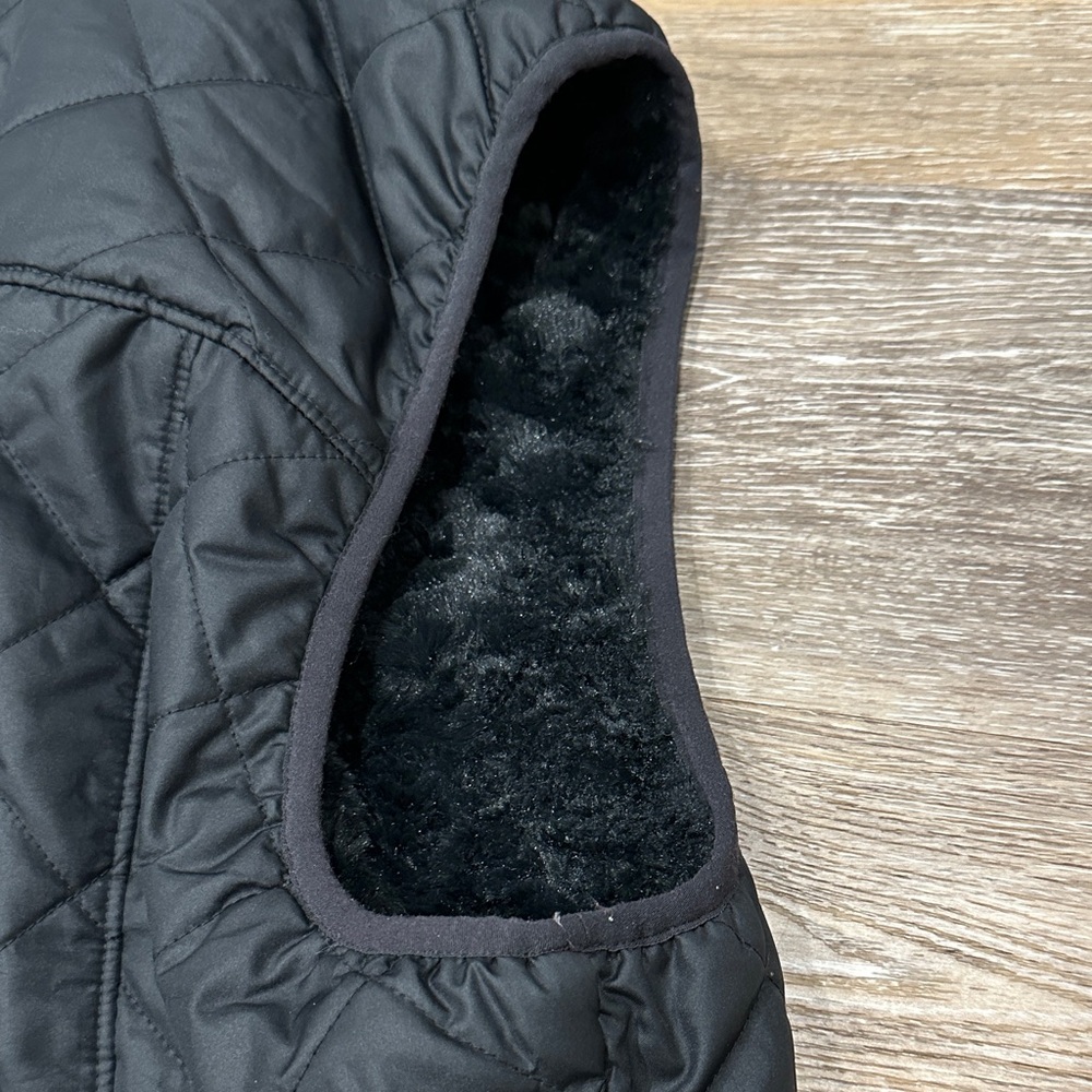 Columbia Black Quilted Vest - Picture 7 of 9